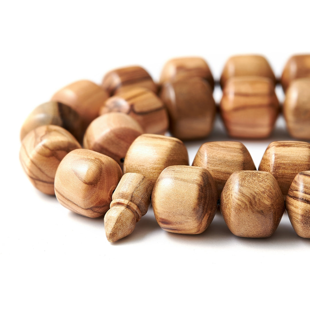 The Connoisseur Misbaha: Grained Olive Wood (Pomme Edition), 33 Beads, 13mm
